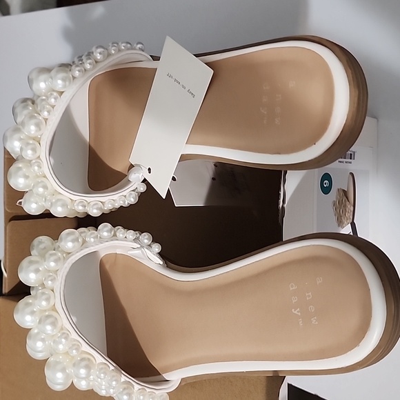 A New Day Sandals with Pearl Embellishments - Picture 6 of 8